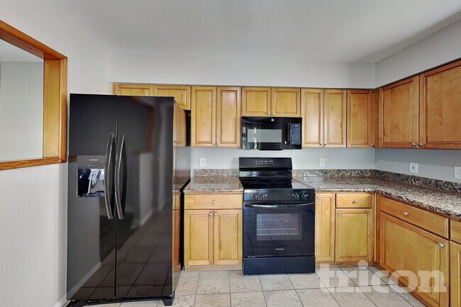 Foto del edificio - 1020 Red Oak Cir