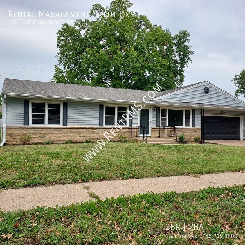 Foto principal - 1654 SW Knollwood Dr