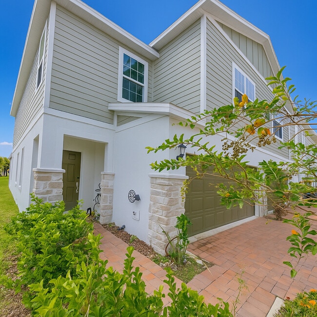 Building Photo - 1551 Cloudy Ct