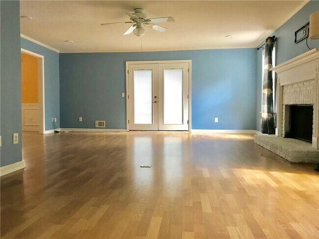 Foto del edificio - 3354 Roundfield Cir