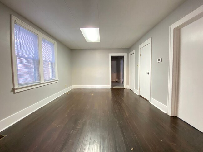 Foto del edificio - 2240 White Oak Ave