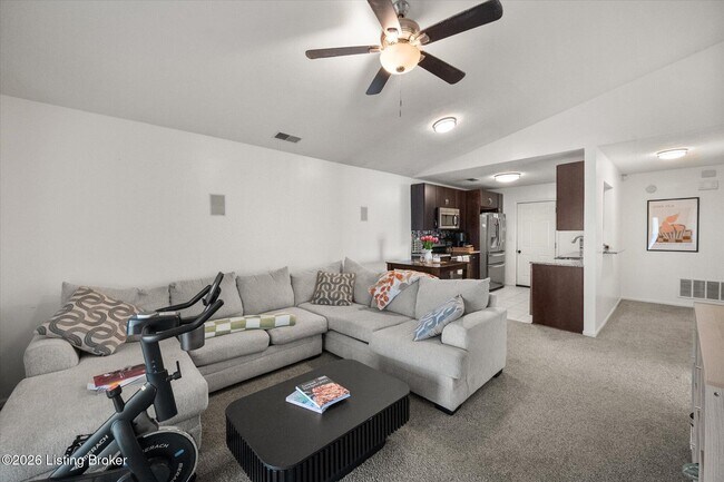 Foto del edificio - 4429 Baygarden Ct