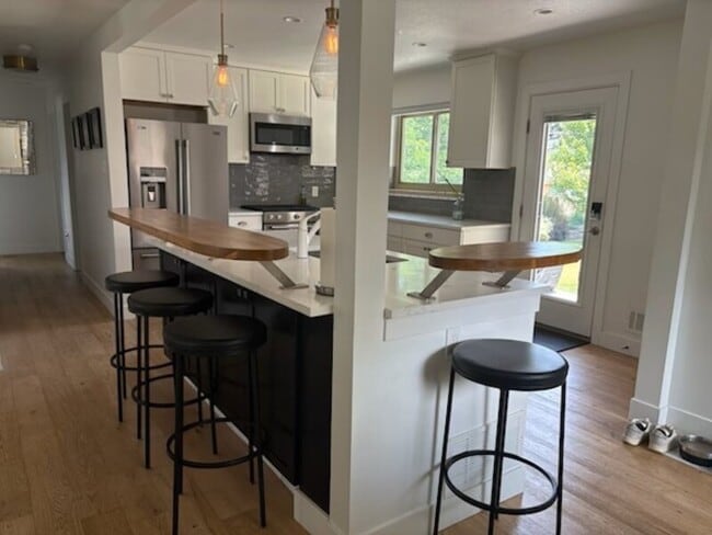 Foto del edificio - 550 Dudley St