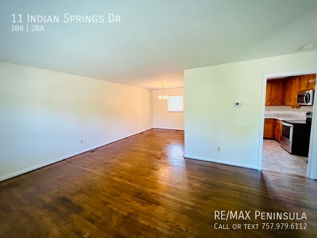 Building Photo - Mid-Town NN Split-Level 3bed, 1.5bath
