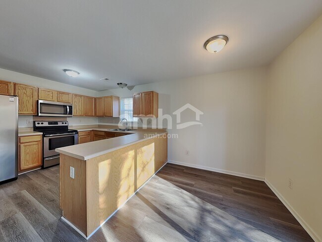 Foto del edificio - 5216 Grays Ridge Dr