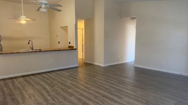 Foto del edificio - 2840 Stoneway Ln