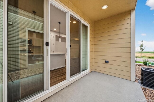 Foto del edificio - 6102 Rawlings Ave