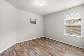 Building Photo - 18214 Banfield Summit Ct