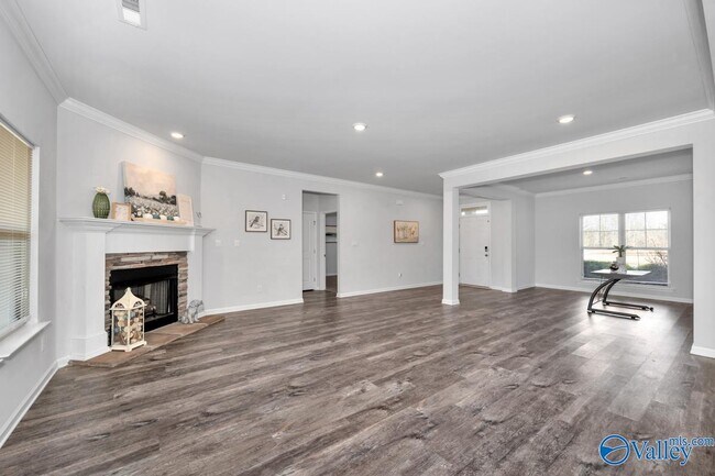 Foto del edificio - 106 Oak Fletcher Dr