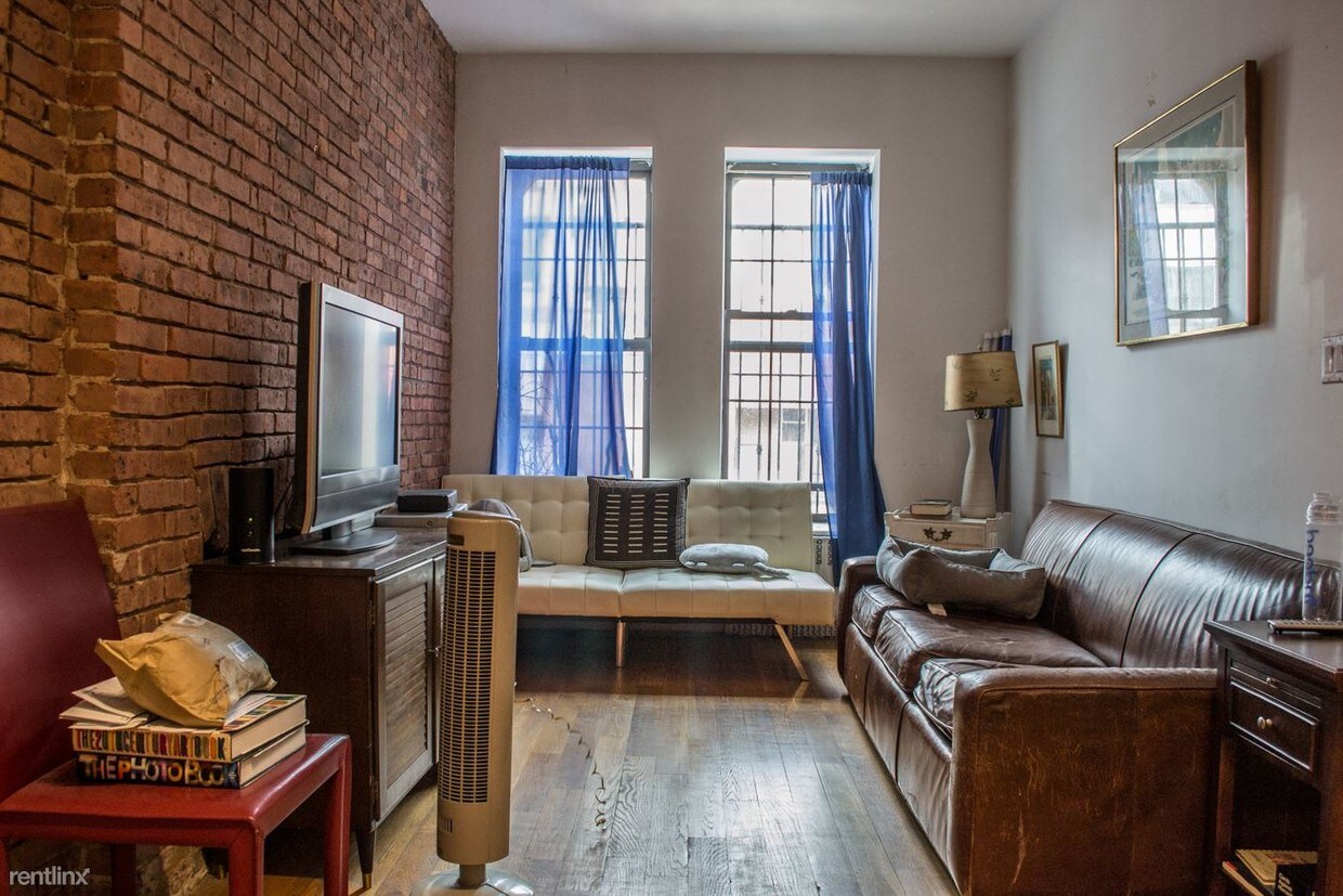 Primary Photo - 959 Bedford Ave