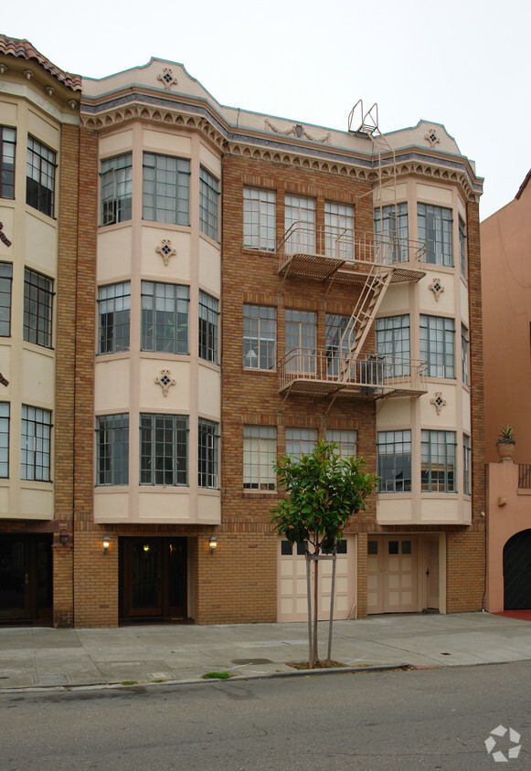 Building Photo - 179 Alhambra St