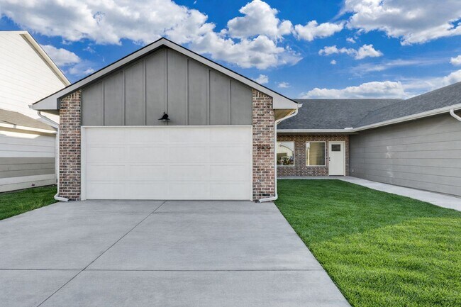 Foto del edificio - Pineway Oliver Plan