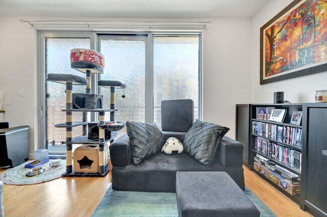 Foto del edificio - 435 R St NW