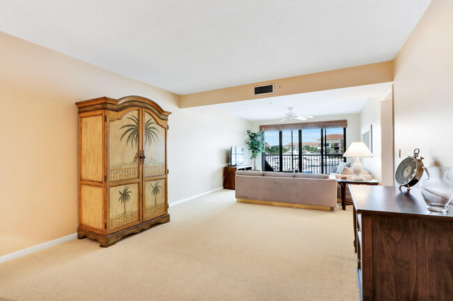 Building Photo - 1401 Tidal Pointe Blvd
