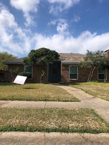 Foto principal - 3201 Saddlehead Dr