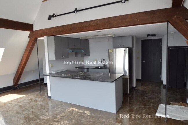 Foto del edificio - 444 Western Ave