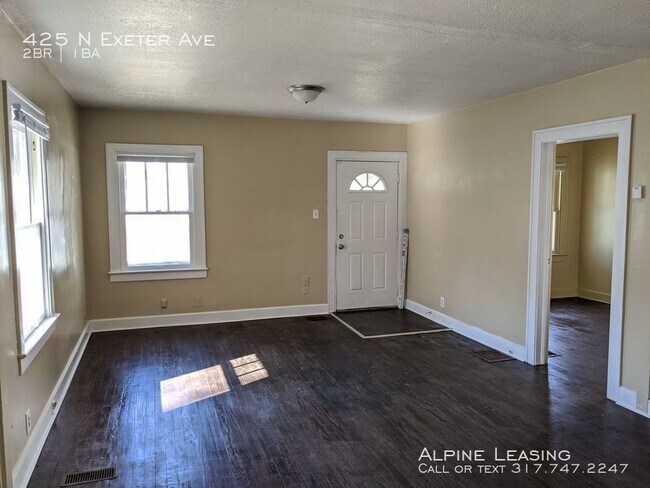 Building Photo - Near Westside 2BR House w/Carport!