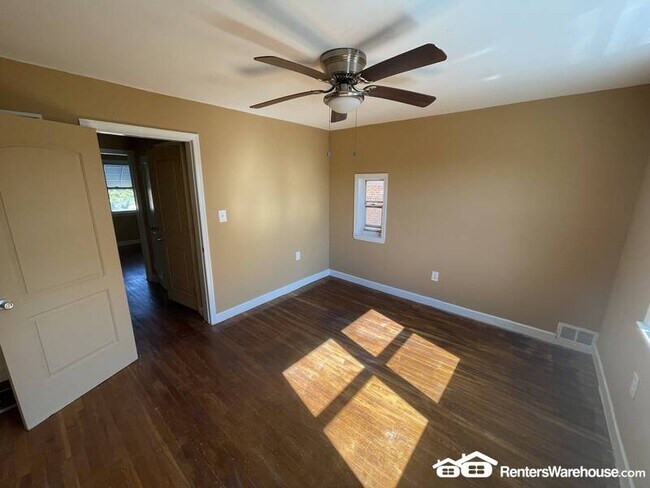 Building Photo - 4117 Crest Heights Rd