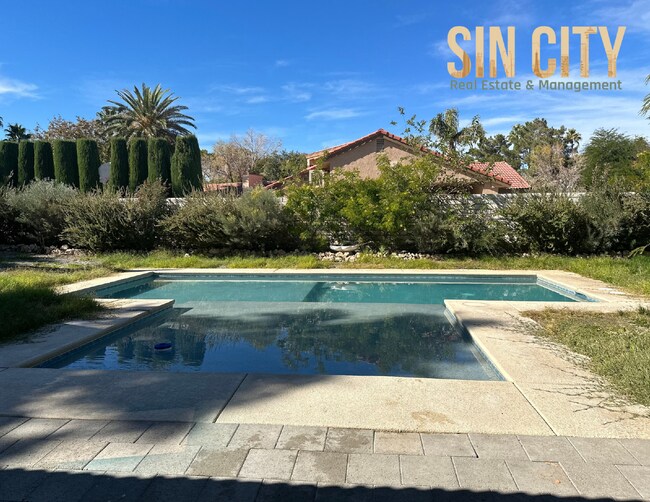 Building Photo - Welcome to your dream home in the heart of...