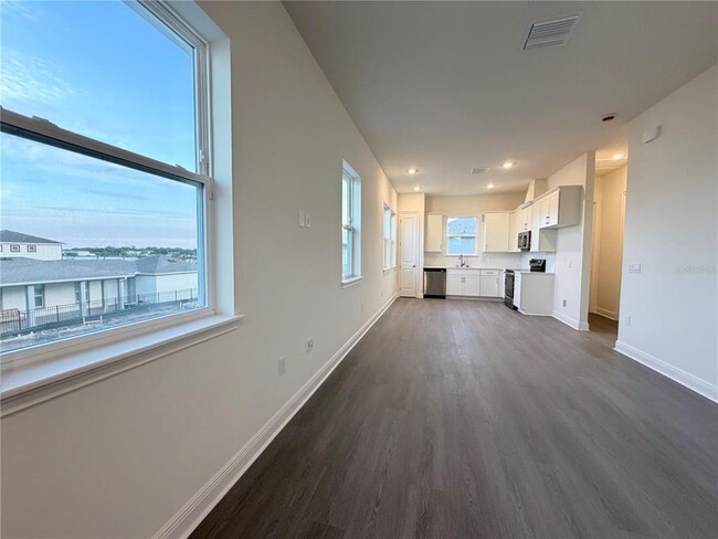 Building Photo - 10106 FIDLEY Aly