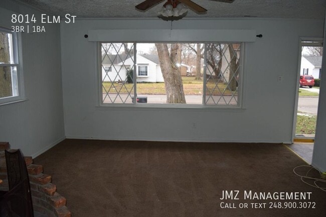 Building Photo - COZY 3 BEDROOM IN TAYLOR WITH LOTS OF STOR...