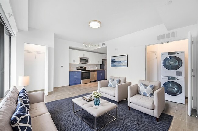 Living room - Hoyt Tower