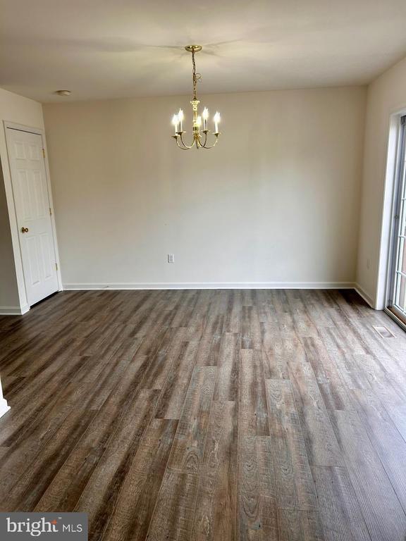 Building Photo - 2005 Greystone Dr