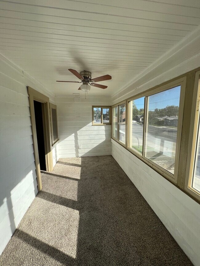 Building Photo - 4367 Jurupa Avenue, Unit Upper