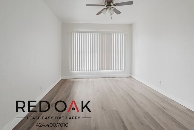 Foto del edificio - ~1 Month FREE + $200 OFF~ Charming One Bed...
