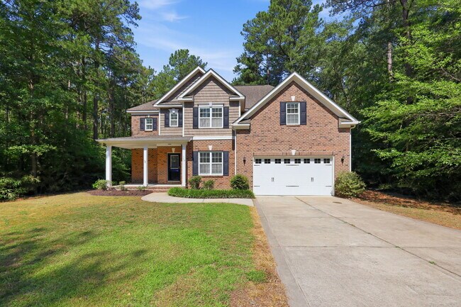 Foto del edificio - 768 Riverbirch Dr