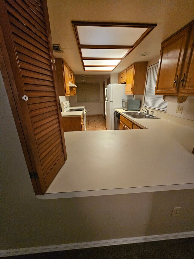 Building Photo - 3050 Pigeon Hawk Ct