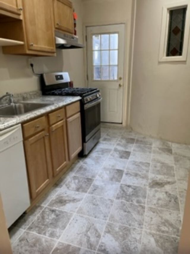 New Kitchen - 770 S 8th St