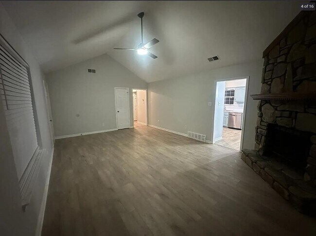 Building Photo - 4569 Columbia Woods Ln