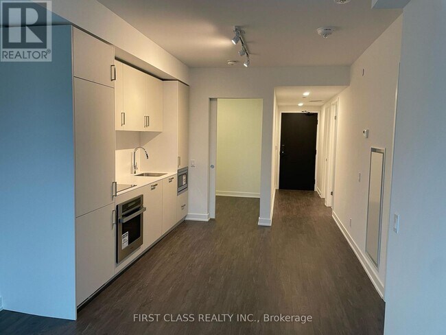 Photo du bâtiment - 88 Queen St E