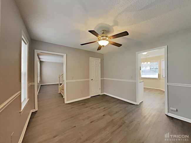 Building Photo - 120 Kenton Dr