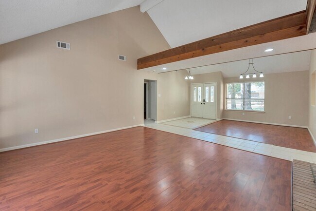 Building Photo - 19522 Enchanted Grove Dr