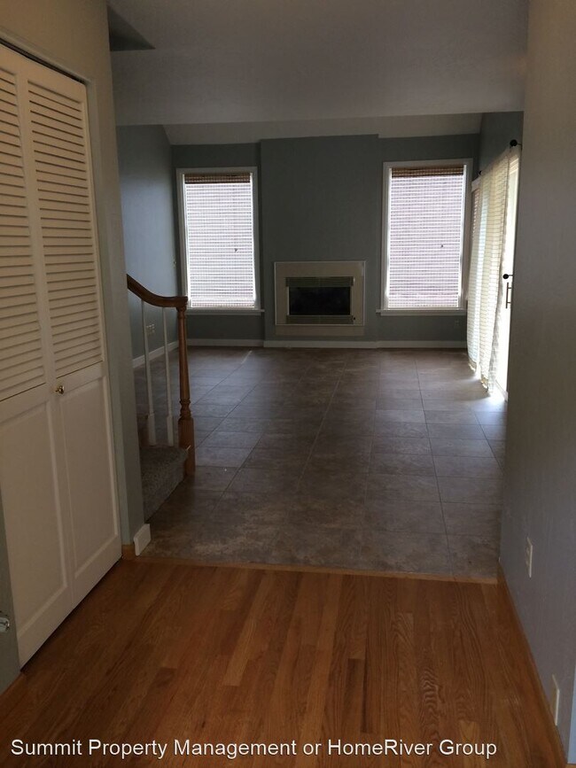 Foto del edificio - 2 br, 2 bath House - 1907 E. Broadway Street
