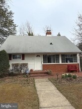 Building Photo - 400 Dean Dr