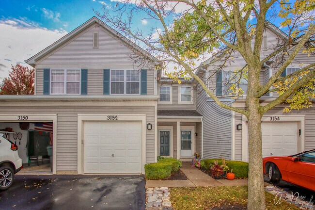 Foto del edificio - 3152 Falling Waters Ln