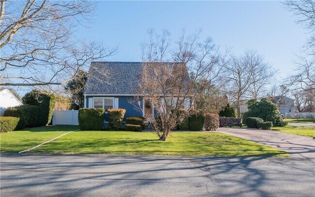 Building Photo - 28 Busher Dr