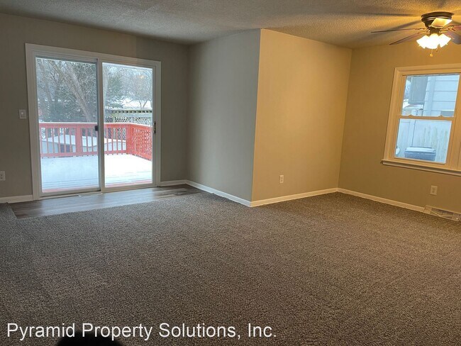 Foto del edificio - 3 br, 1.5 bath House - 7713 Dellwood Dr