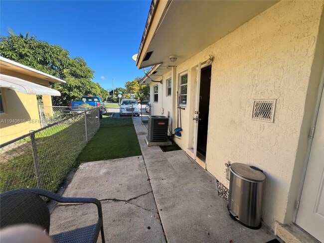 Foto del edificio - 6100 Garfield St