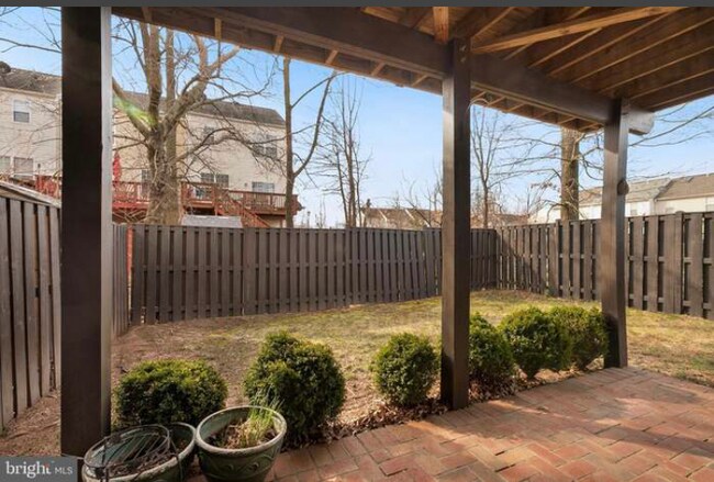 Building Photo - 22211 Great Trail Terrace