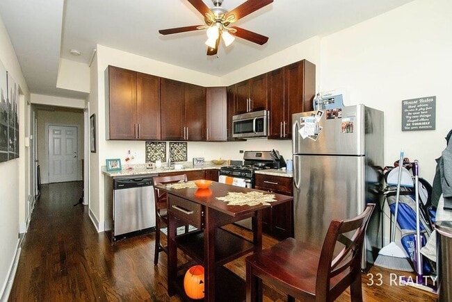 Photo - 2110 W Division-2R Apartment