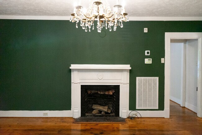 Foto del edificio - 125 Horry St NE