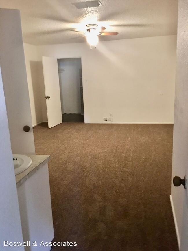 Building Photo - 2 br, 2 bath House - 4344 A Dengar Ave