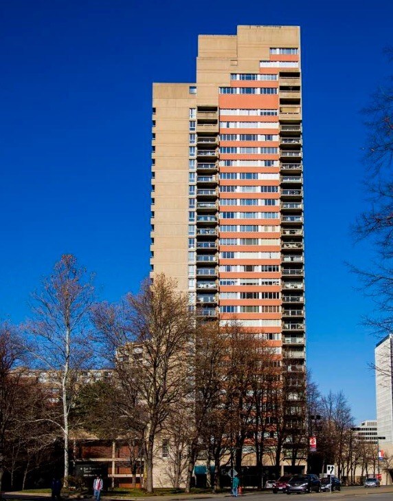 Torre de San Francisco - 2510 Grand Blvd