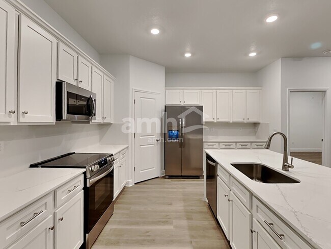 Foto del edificio - 6532 Atlantic Bch Ave
