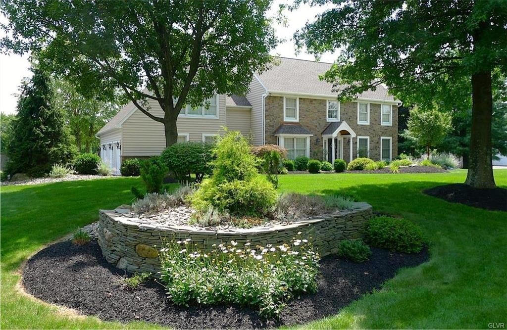 20 Schuler Ln, Easton, PA 18042 House Rental in Easton, PA