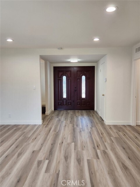 Building Photo - 2300 El Rancho Vista